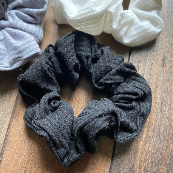 Scrunchies NWOT. Black, Gray and White. - Picture 4 of 4